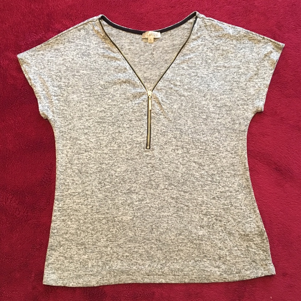 ✨NWOT✨ Cute Lavish Top